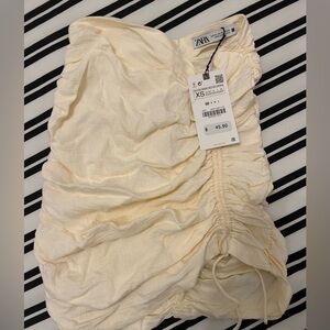 Ruched mini skirt